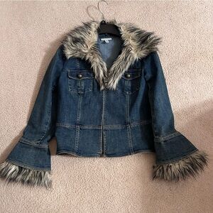 David Brooks Petite Medium denim jacket with removable faux fur